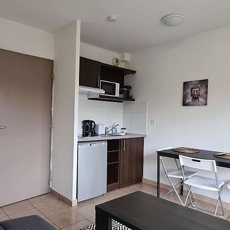 B210 Appartement Disneyland Paris Parking Et Wifi Montévrain Zewnętrze zdjęcie