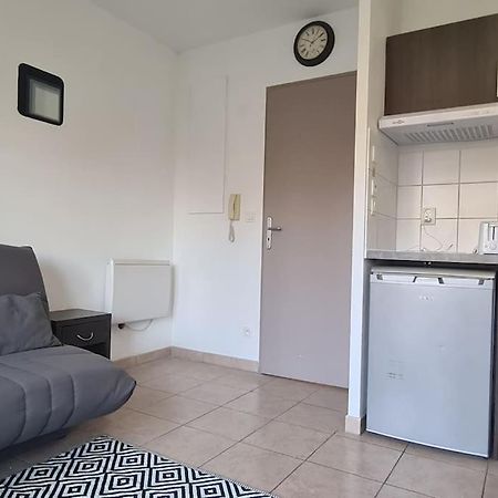 B210 Appartement Disneyland Paris Parking Et Wifi Montévrain Zewnętrze zdjęcie