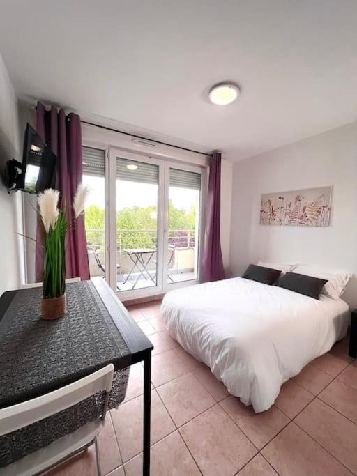 B210 Appartement Disneyland Paris Parking Et Wifi Montévrain Zewnętrze zdjęcie