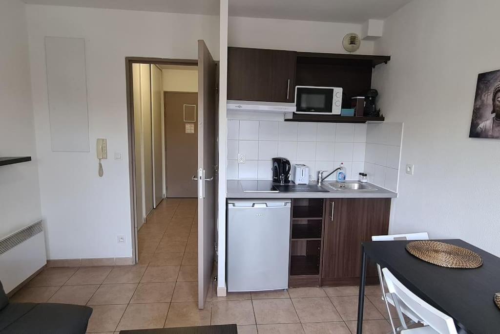 B210 Appartement Disneyland Paris Parking Et Wifi Montévrain Zewnętrze zdjęcie